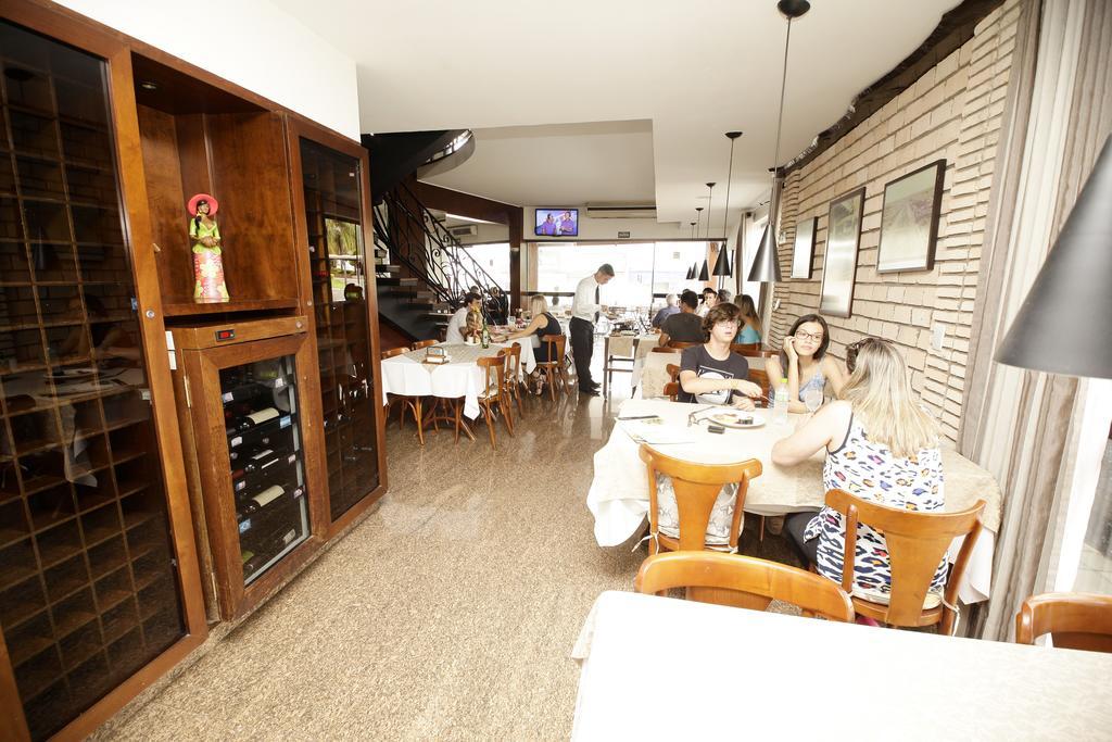 Galatas Central Hotel Патус ди Минас Екстериор снимка