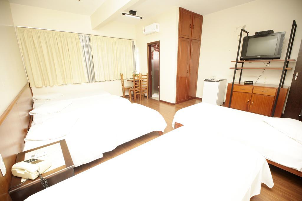Galatas Central Hotel Патус ди Минас Екстериор снимка