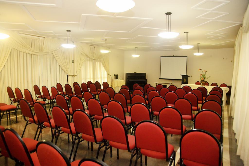 Galatas Central Hotel Патус ди Минас Екстериор снимка
